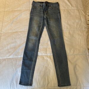 Hollister jeans Size Adult 1R
